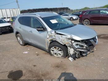  Salvage Nissan Rogue