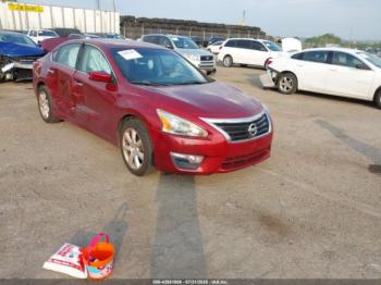  Salvage Nissan Altima