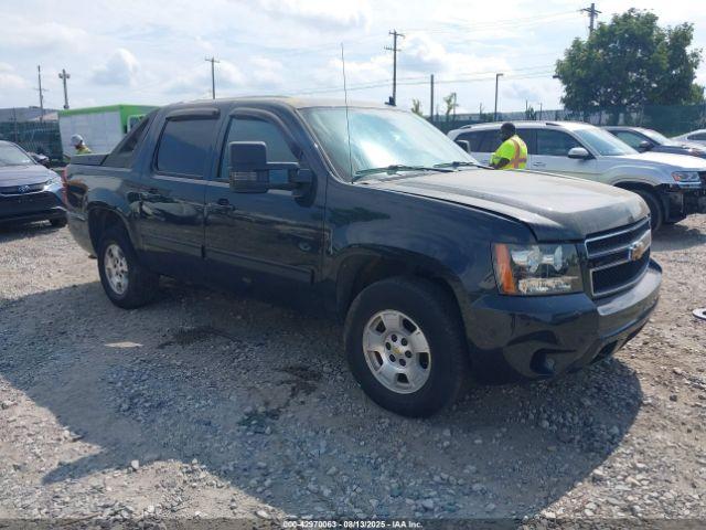 Salvage Chevrolet Avalanche 1500