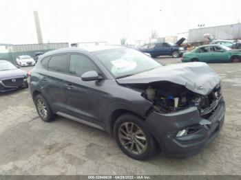  Salvage Hyundai TUCSON
