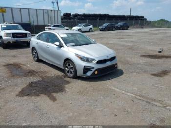  Salvage Kia Forte