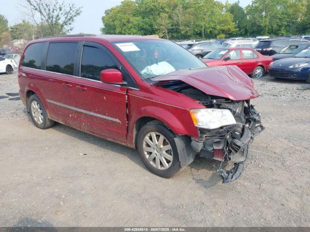 Salvage Chrysler Town & Country