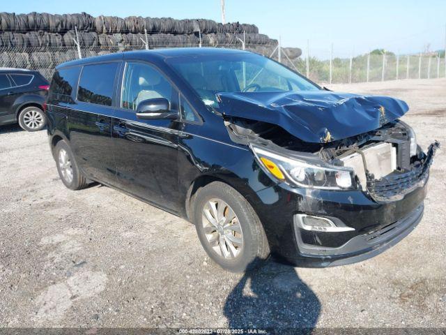  Salvage Kia Sedona
