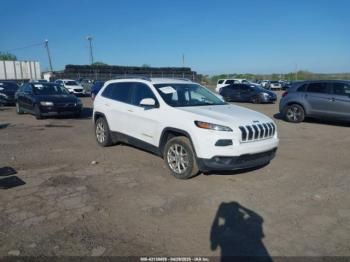  Salvage Jeep Cherokee