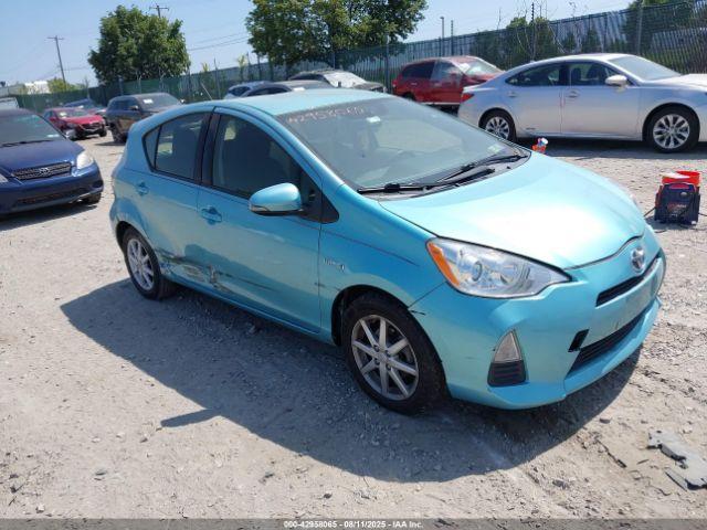  Salvage Toyota Prius c