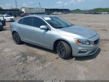 Salvage Volvo S60