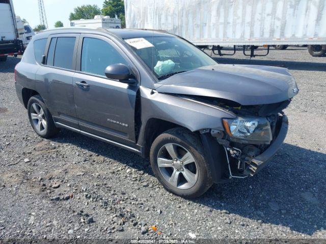  Salvage Jeep Compass