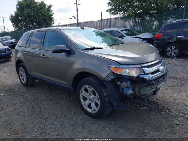  Salvage Ford Edge