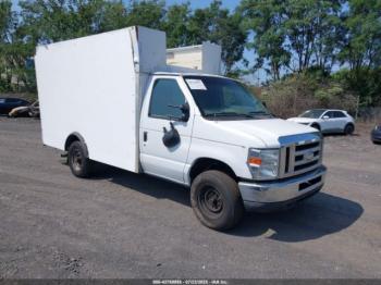  Salvage Ford E-350