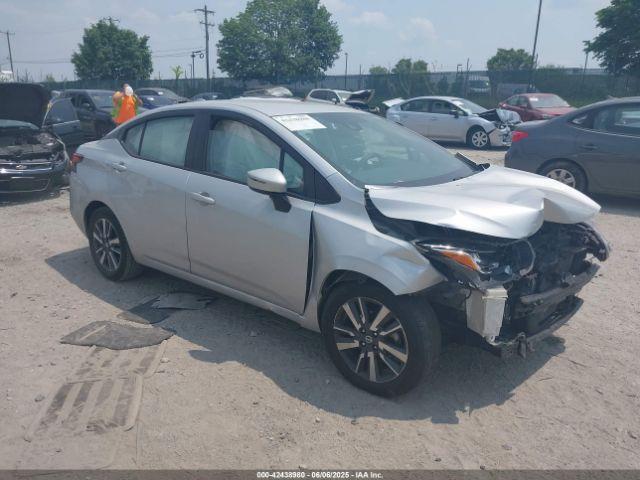  Salvage Nissan Versa