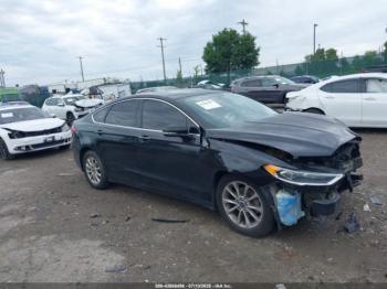  Salvage Ford Fusion