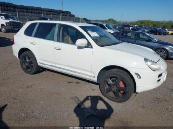  Salvage Porsche Cayenne