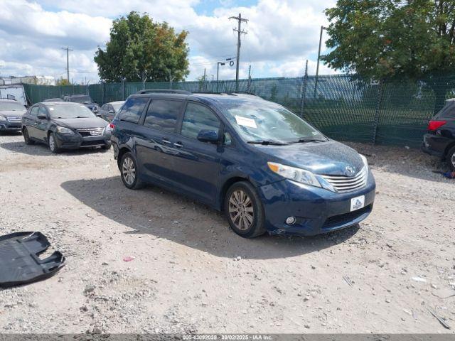  Salvage Toyota Sienna