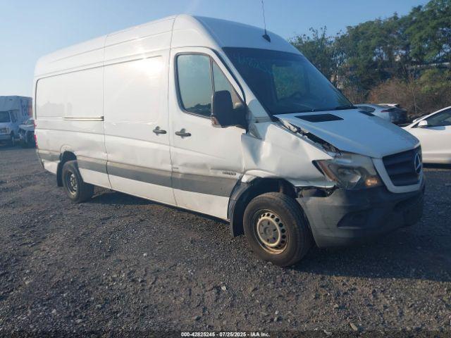  Salvage Mercedes-Benz Sprinter 3500