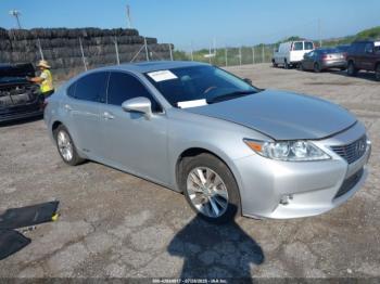  Salvage Lexus Es