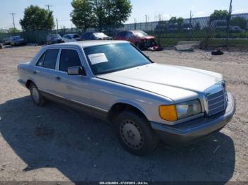  Salvage Mercedes-Benz 300