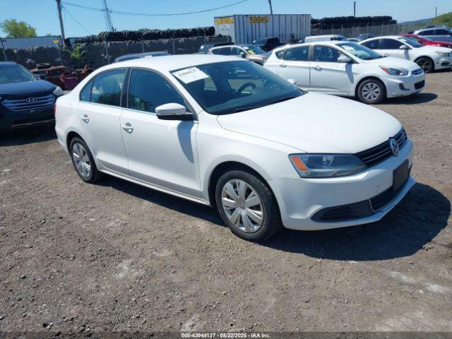  Salvage Volkswagen Jetta