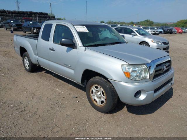 Salvage Toyota Tacoma