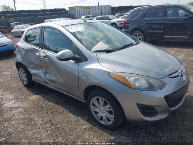  Salvage Mazda Mazda2