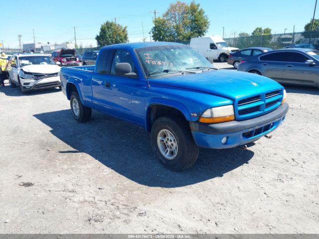  Salvage Dodge Dakota