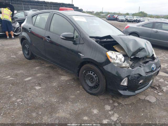 Salvage Toyota Prius c