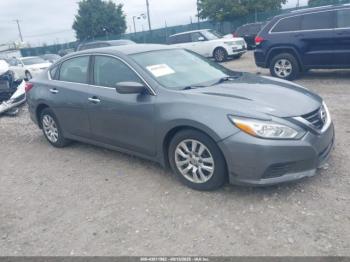  Salvage Nissan Altima