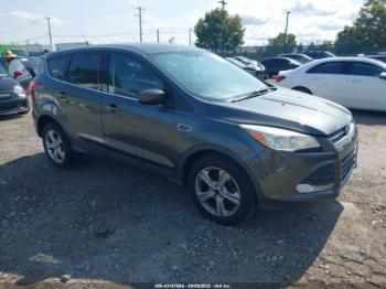  Salvage Ford Escape