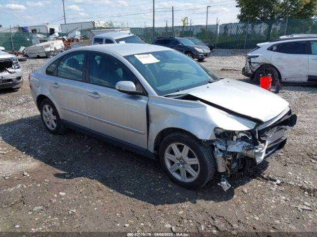  Salvage Volvo S40