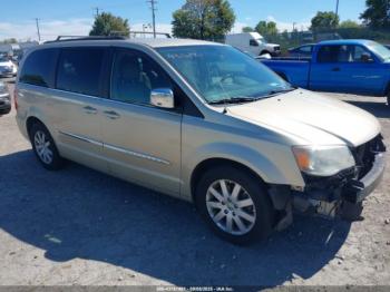  Salvage Chrysler Town & Country