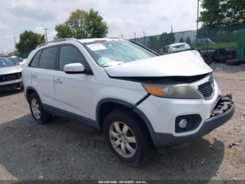  Salvage Kia Sorento