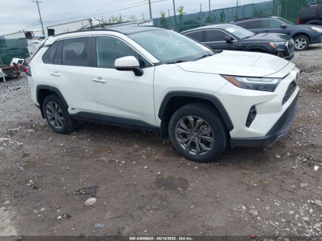  Salvage Toyota RAV4