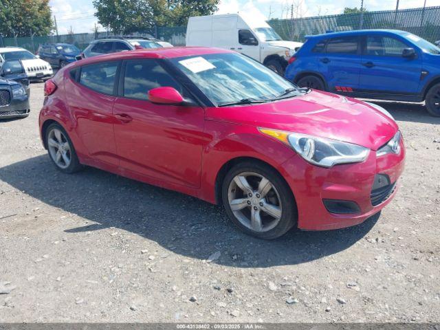  Salvage Hyundai VELOSTER