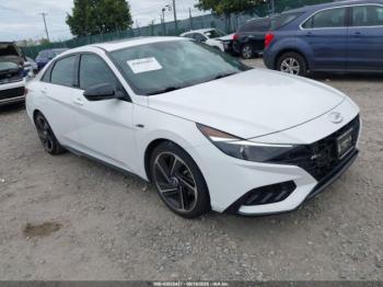  Salvage Hyundai ELANTRA