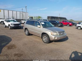  Salvage Toyota Highlander