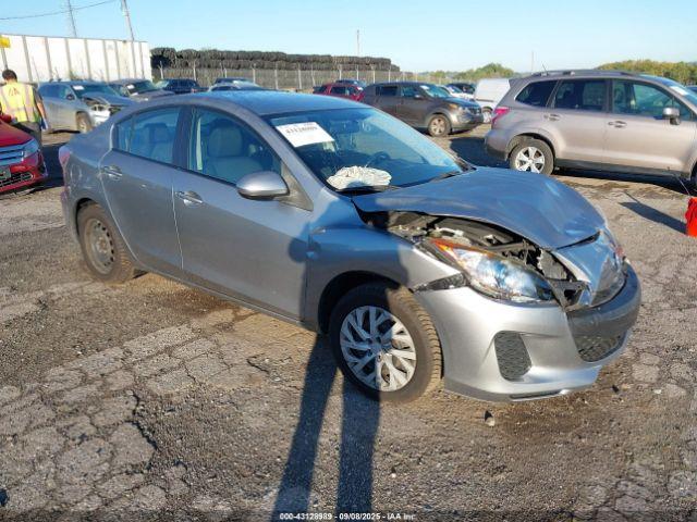  Salvage Mazda Mazda3
