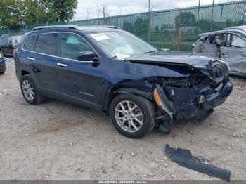  Salvage Jeep Cherokee