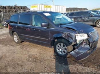  Salvage Chrysler Town & Country