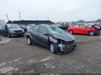  Salvage Toyota Prius c