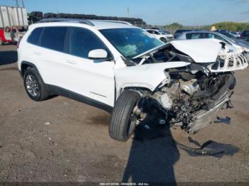  Salvage Jeep Cherokee