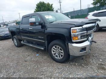  Salvage Chevrolet Silverado 2500
