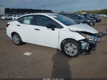  Salvage Nissan Versa