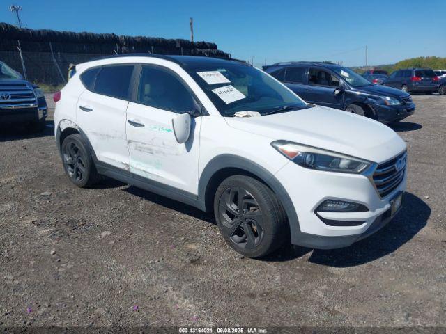  Salvage Hyundai TUCSON
