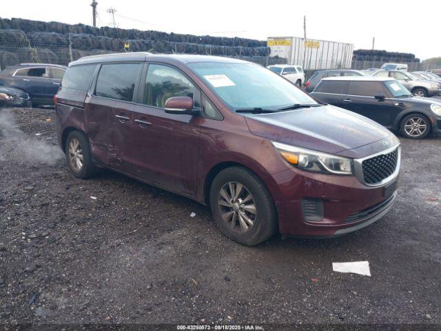  Salvage Kia Sedona