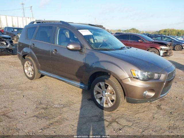  Salvage Mitsubishi Outlander