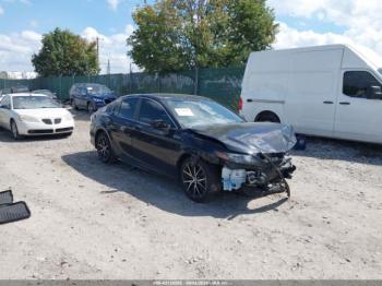  Salvage Toyota Camry
