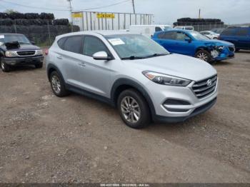  Salvage Hyundai TUCSON