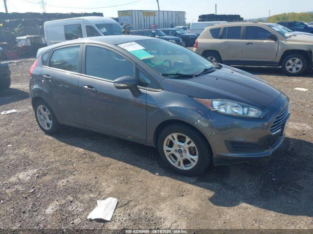  Salvage Ford Fiesta