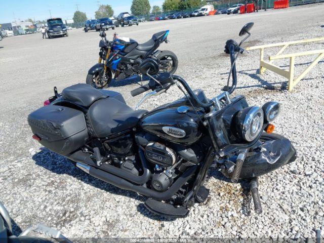  Salvage Harley-Davidson Flhcs