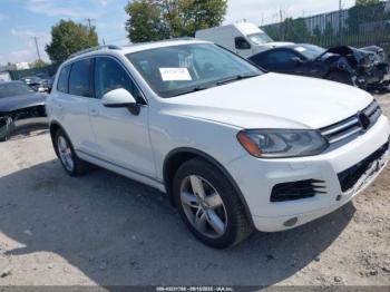  Salvage Volkswagen Touareg