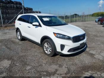  Salvage Kia Sorento